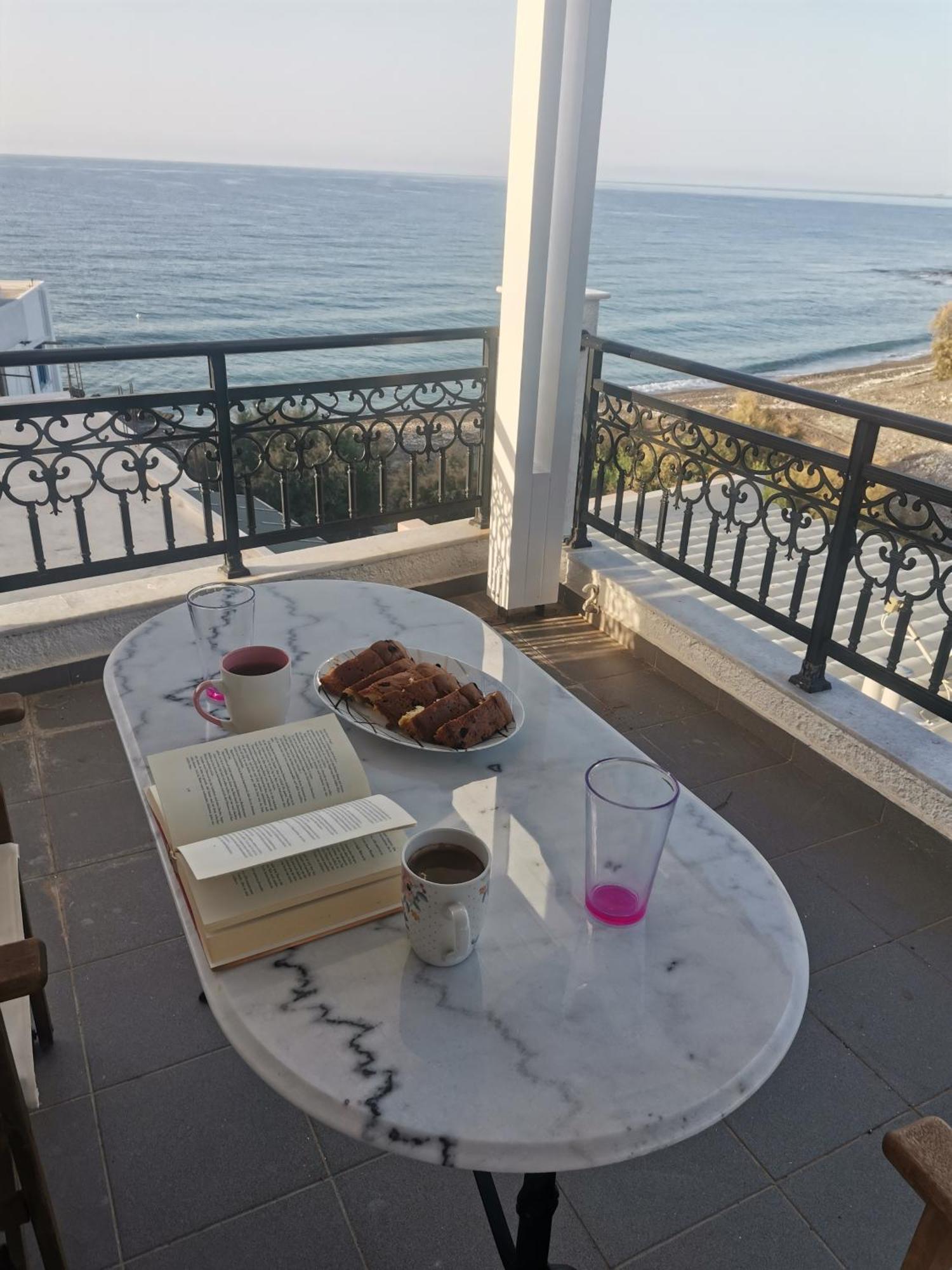 Stratos Sunset House Apartment Koutsourás Екстериор снимка
